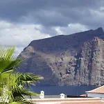 Beautiful View Gigantes * Acantilado de los Gigantes
