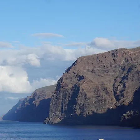 Beautiful View Appartement Los Gigantes アパート アカンティラド・デ・ロス・ヒガンテス