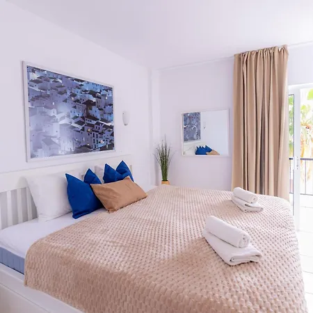アパート Beautiful View Appartement Los Gigantes アカンティラド・デ・ロス・ヒガンテス